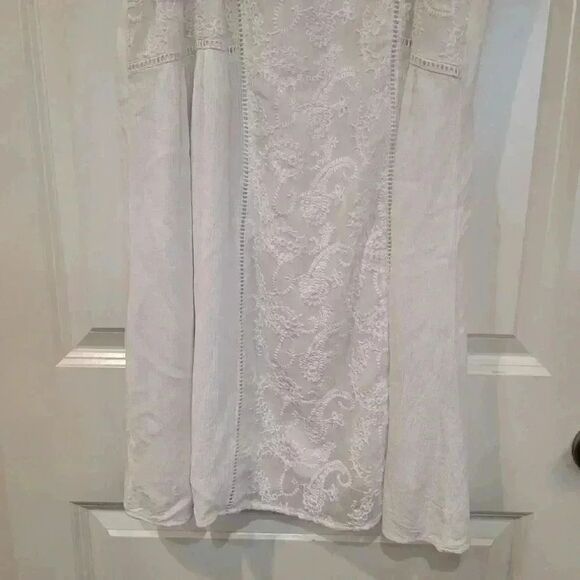 Maurices Women’s White Rayon Lined 3 Button Down Spaghetti Strap Mini Sundress - Picture 6 of 10